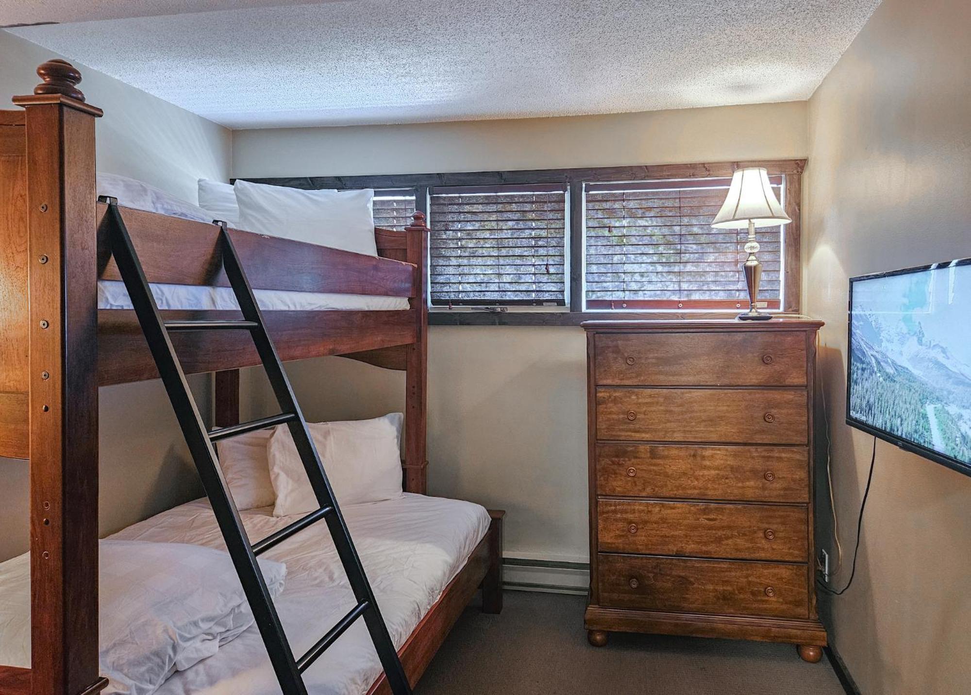 פנורמה Horsethief Lodge By Stayin חדר תמונה